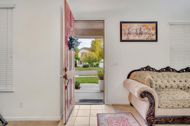 2841 BLUE OAK Ct, Turlock, CA 95382