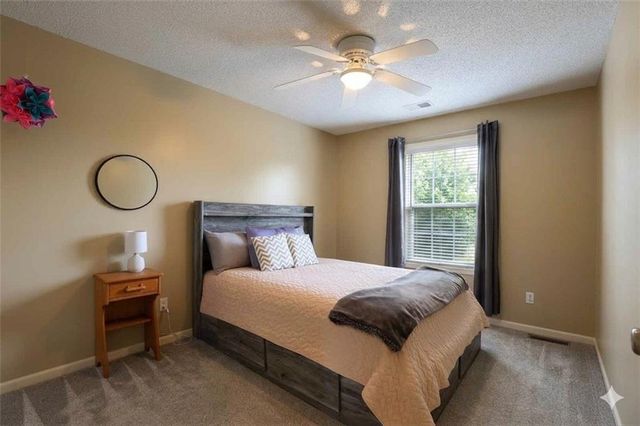 20756 W 121 Street, Olathe, KS 66061