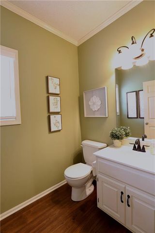 20756 W 121 Street, Olathe, KS 66061