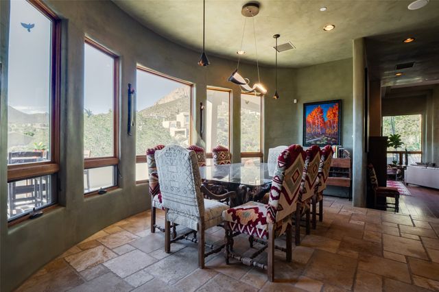 22 Tierra Monte NE, Albuquerque, NM 87122