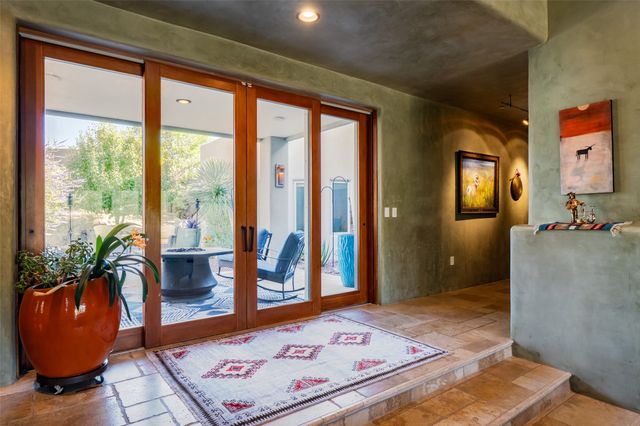 22 Tierra Monte NE, Albuquerque, NM 87122