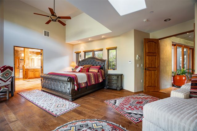 22 Tierra Monte NE, Albuquerque, NM 87122