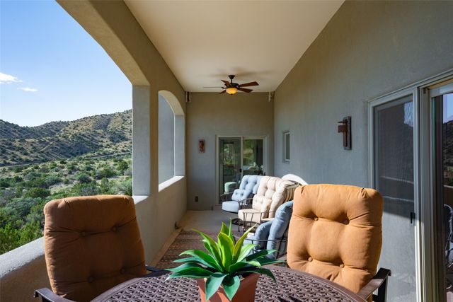 22 Tierra Monte NE, Albuquerque, NM 87122