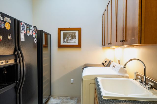 22 Tierra Monte NE, Albuquerque, NM 87122