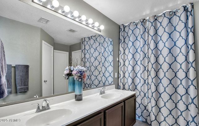 2302 E PARAISO Drive, Phoenix, AZ 85024