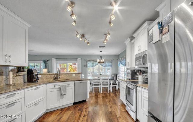 2302 E PARAISO Drive, Phoenix, AZ 85024