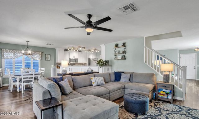 2302 E PARAISO Drive, Phoenix, AZ 85024