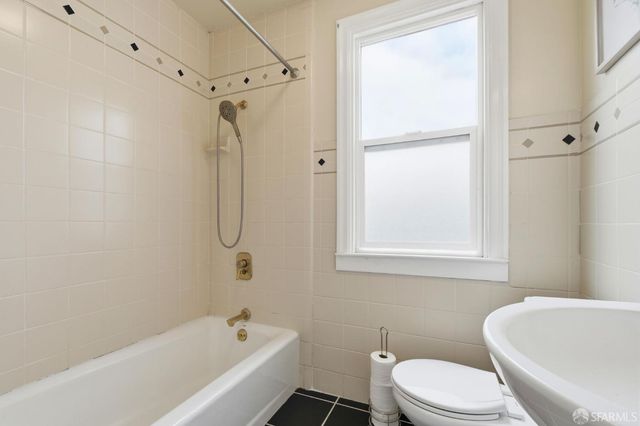 29 Tucker Avenue, San Francisco, CA 94134