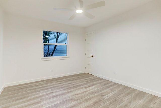 2902 Jorwoods DR, Austin, TX 78745