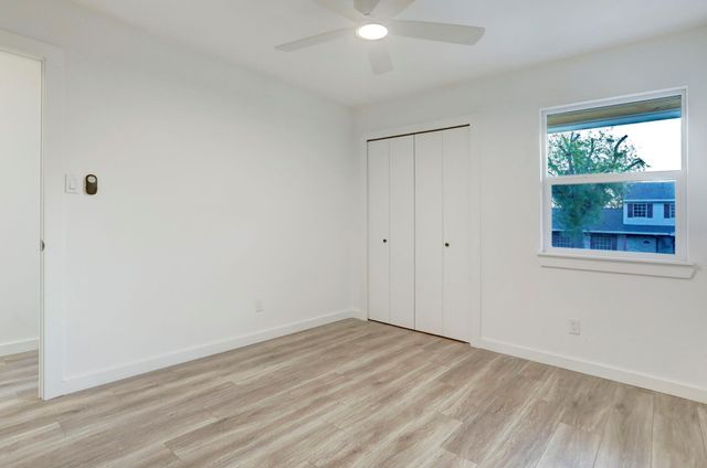 2902 Jorwoods DR, Austin, TX 78745