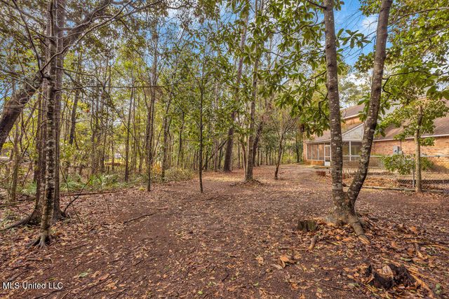 3300 N 1st Street, Ocean Springs, MS 39564