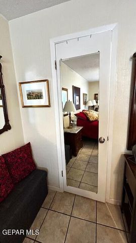 252 SHADOW MOUNTAIN Drive F1, El Paso, TX 79912