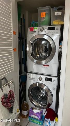 252 SHADOW MOUNTAIN Drive F1, El Paso, TX 79912