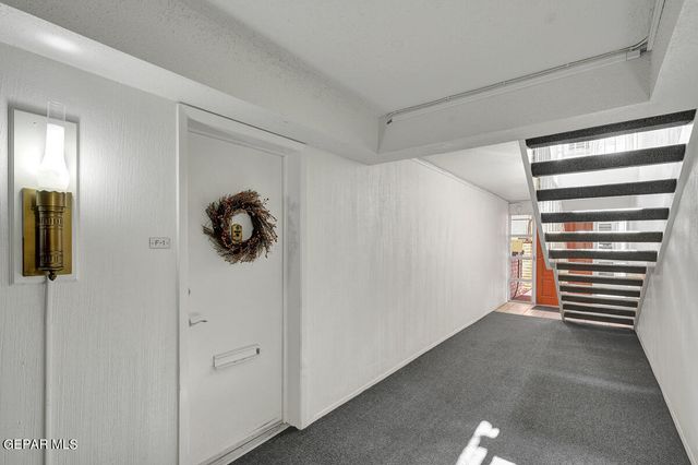 252 SHADOW MOUNTAIN Drive F1, El Paso, TX 79912