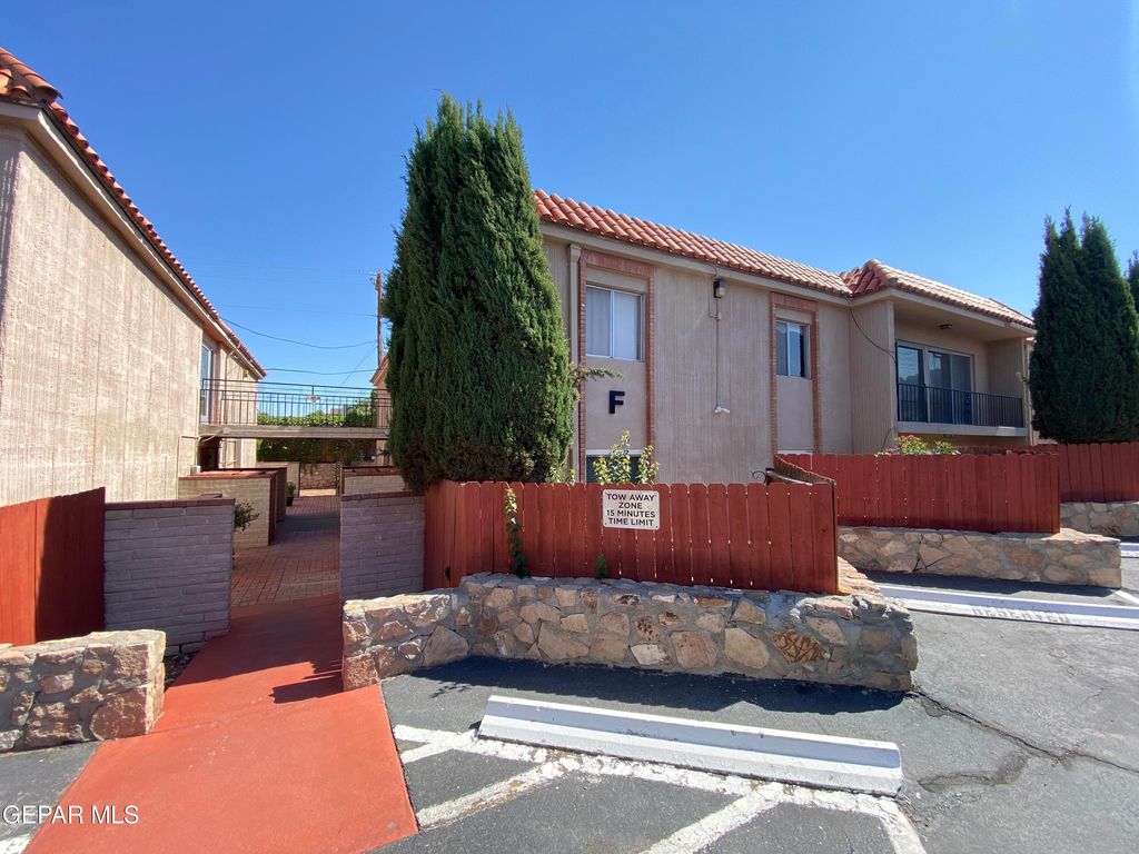 252 SHADOW MOUNTAIN Drive F1, El Paso, TX 79912