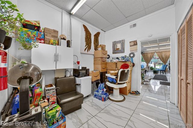 22713-22715 Plymouth Road, Redford, MI 48239