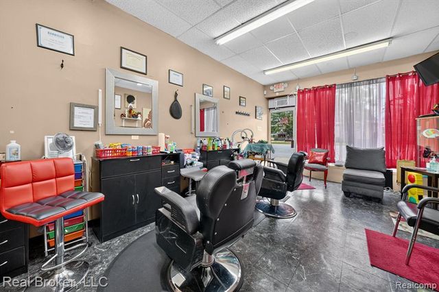 22713-22715 Plymouth Road, Redford, MI 48239