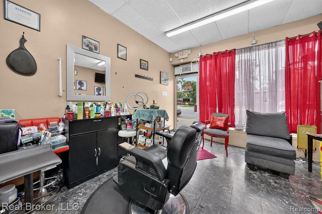 22713-22715 Plymouth Road, Redford, MI 48239