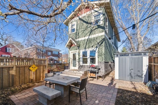 721 W 40th Street, Minneapolis, MN 55409