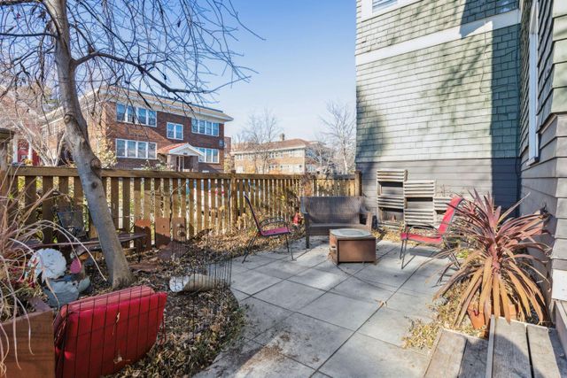 721 W 40th Street, Minneapolis, MN 55409