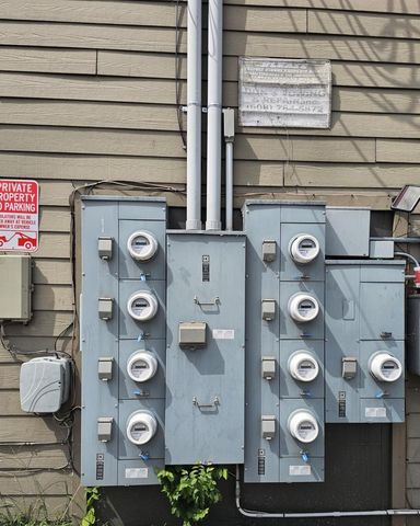 1315 4th STREET S, La Crosse, WI 54601