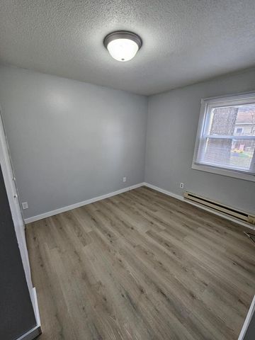 1315 4th STREET S, La Crosse, WI 54601