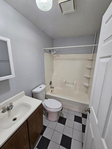 1315 4th STREET S, La Crosse, WI 54601