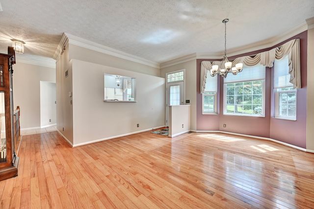 10800 Doral Court, Union, KY 41091