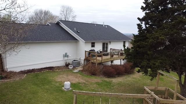 203 Pebble Beach Drive, Harrison, AR 72601