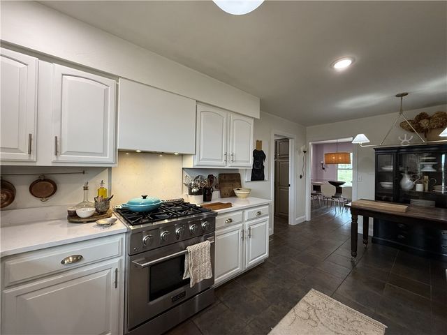 203 Pebble Beach Drive, Harrison, AR 72601