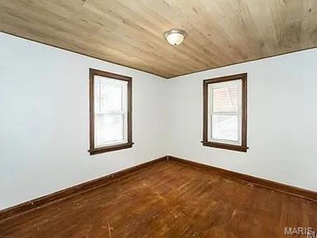 10071 Diamond Drive, Riverview, MO 63137