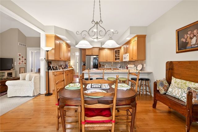 32 Crosswinds Circle, Perinton, NY 14450