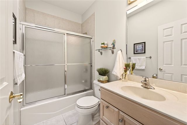 32 Crosswinds Circle, Perinton, NY 14450