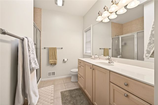 32 Crosswinds Circle, Perinton, NY 14450