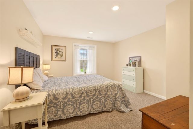 32 Crosswinds Circle, Perinton, NY 14450