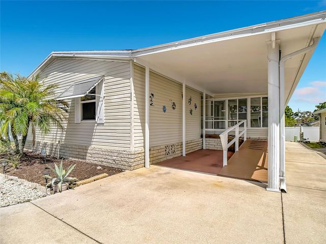 452 PAR DRIVE, Frostproof, FL 33843