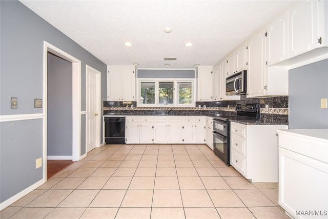 171 Griffith Lane, Tallassee, AL 36078