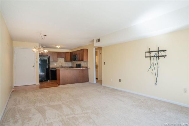 1401 Harbor View Drive 1401, Rocky Hill, CT 06067