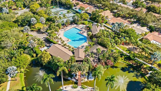 10997 Long Boat Dr, Cooper City, FL 33026