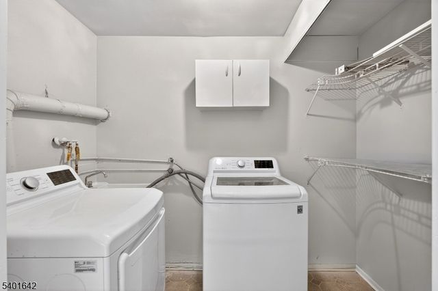 569 Scotland Rd, Union Twp., NJ 07083