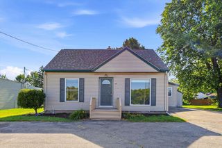 1224 S COMMERCIAL STREET, Neenah, WI 54956