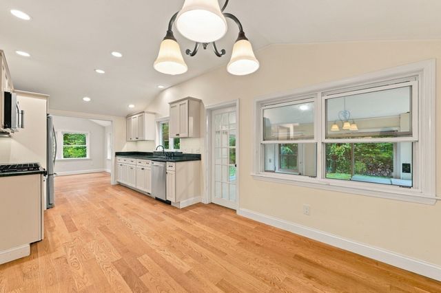 154 Herrick Road, Boxford, MA 01921