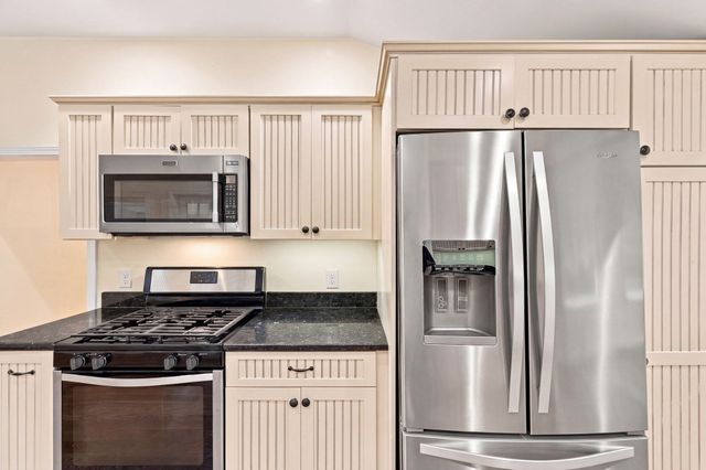 154 Herrick Road, Boxford, MA 01921