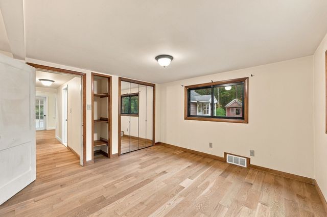 154 Herrick Road, Boxford, MA 01921