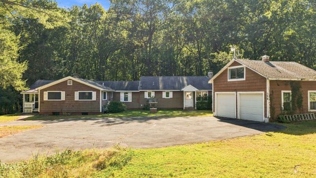 154 Herrick Road, Boxford, MA 01921