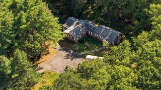 154 Herrick Road, Boxford, MA 01921