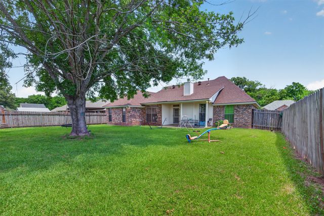 3016 Pleasant Grove, Bossier City, LA 71111