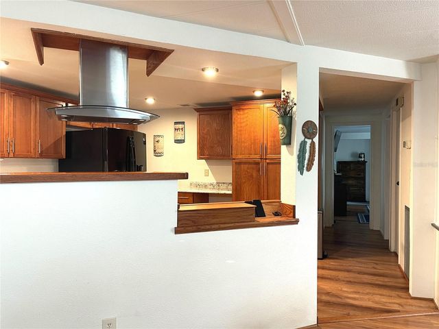 2 S. BOBWHITE RD, Wildwood, FL 34785