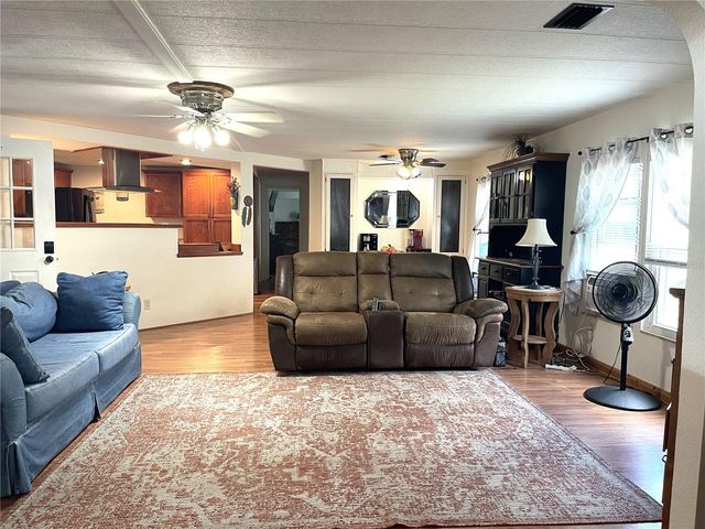 2 S. BOBWHITE RD, Wildwood, FL 34785