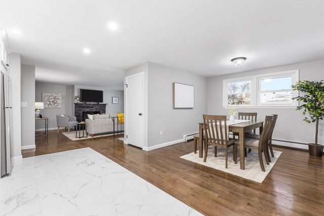 89 Sigourney St, Revere, MA 02151